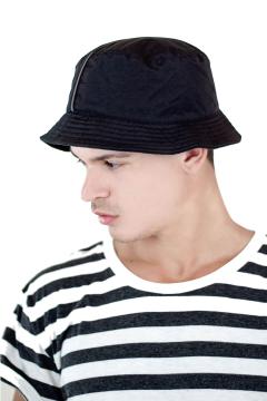 Atlantis Rolly Winter Lifestyle Image #324073791